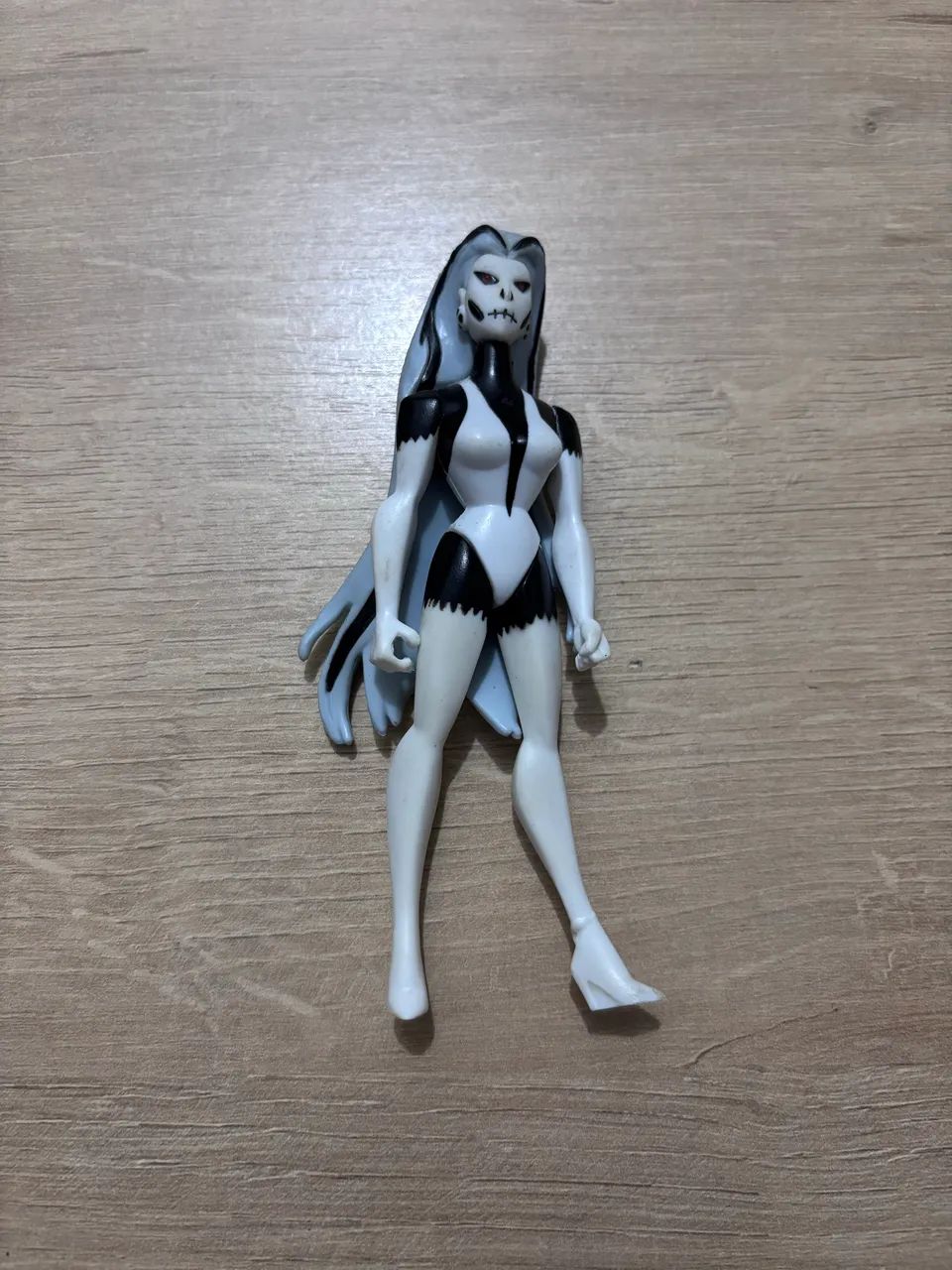 Banshee Prateada JLU