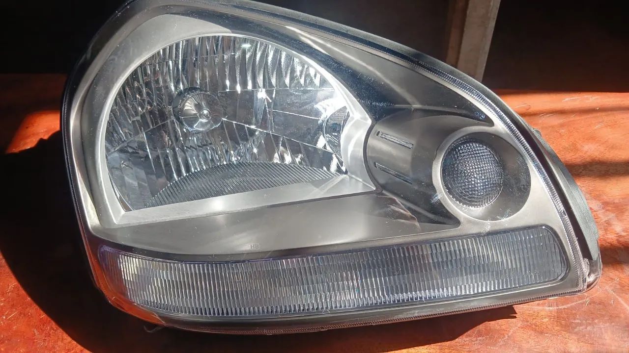 PAR DE FAROL!