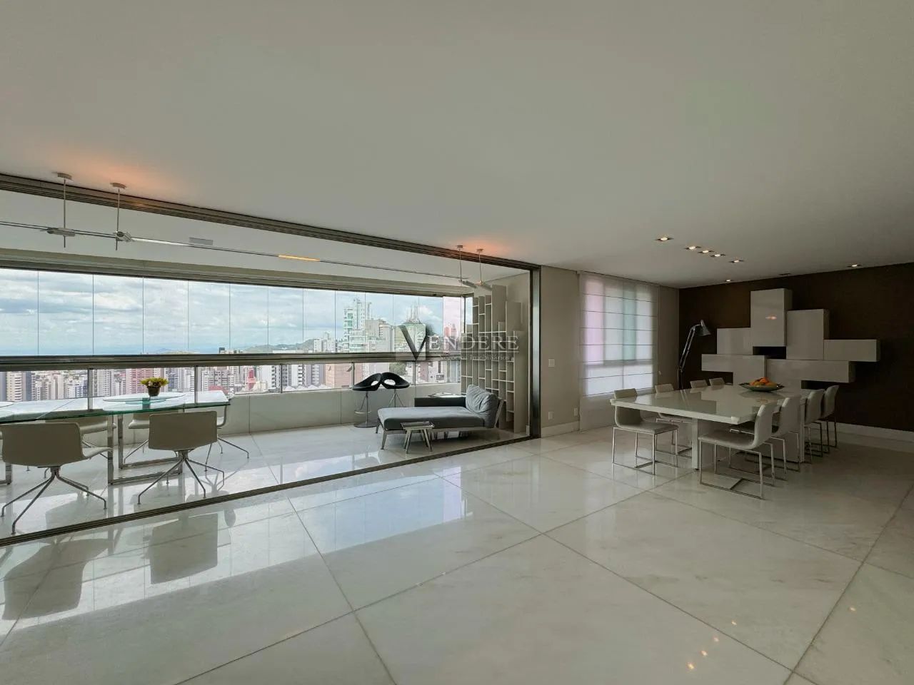 Apartamento 4 suítes, 305m² no Belvedere - Foto 3