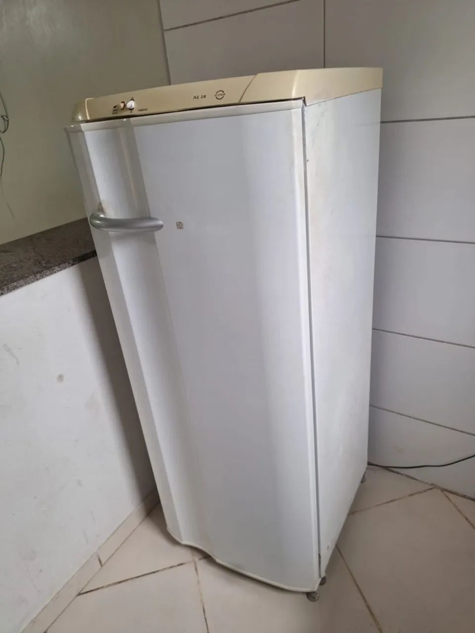 Vende se geladeira  - Foto 3