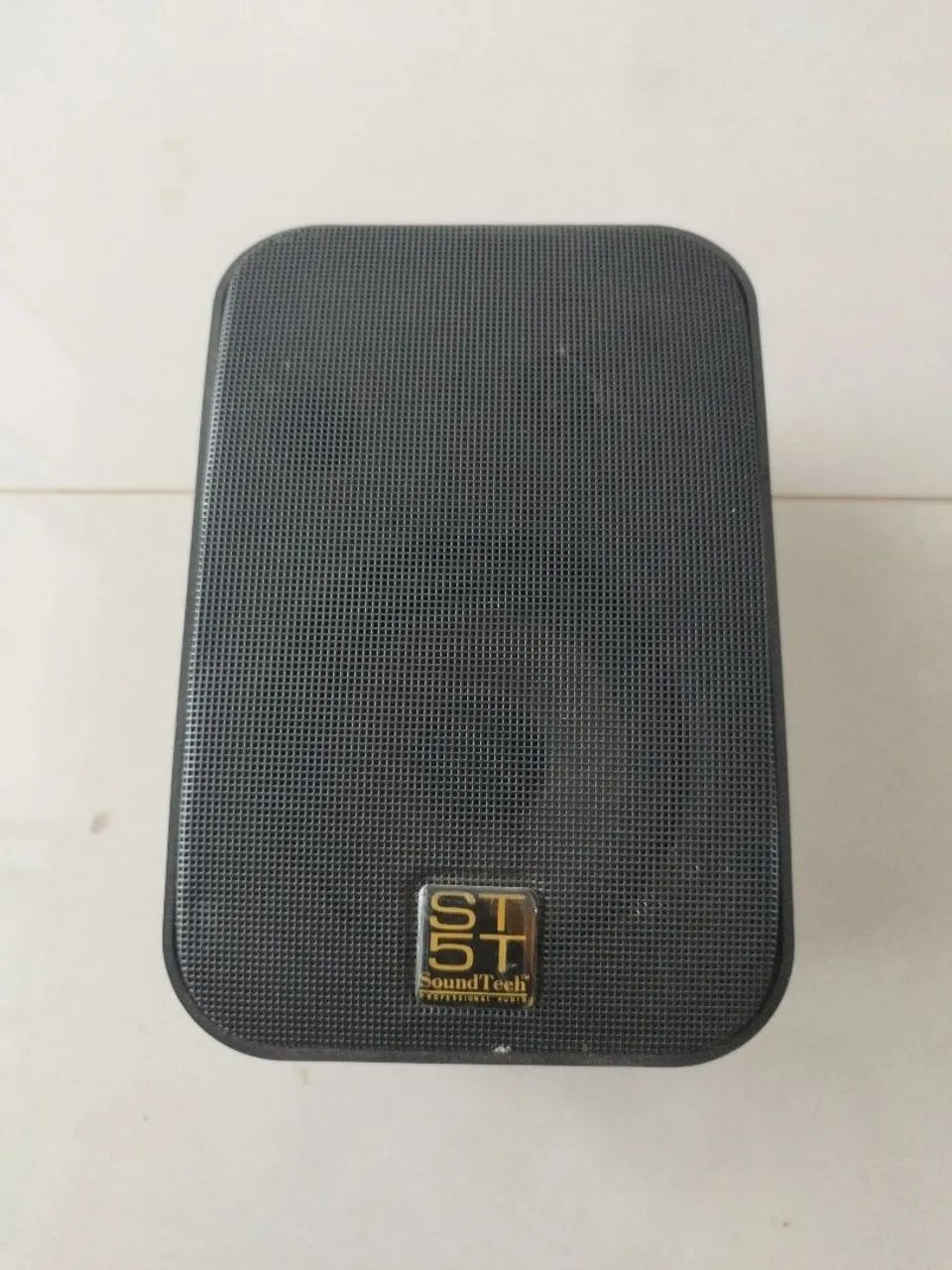 Par de caixa de som bookshelf Sound Tech ST5T