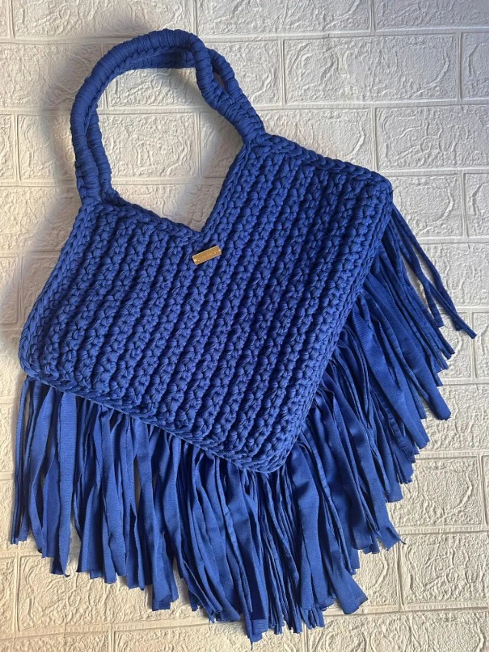 Bolsa Trançada Azul Royal com Franjas - Foto 2