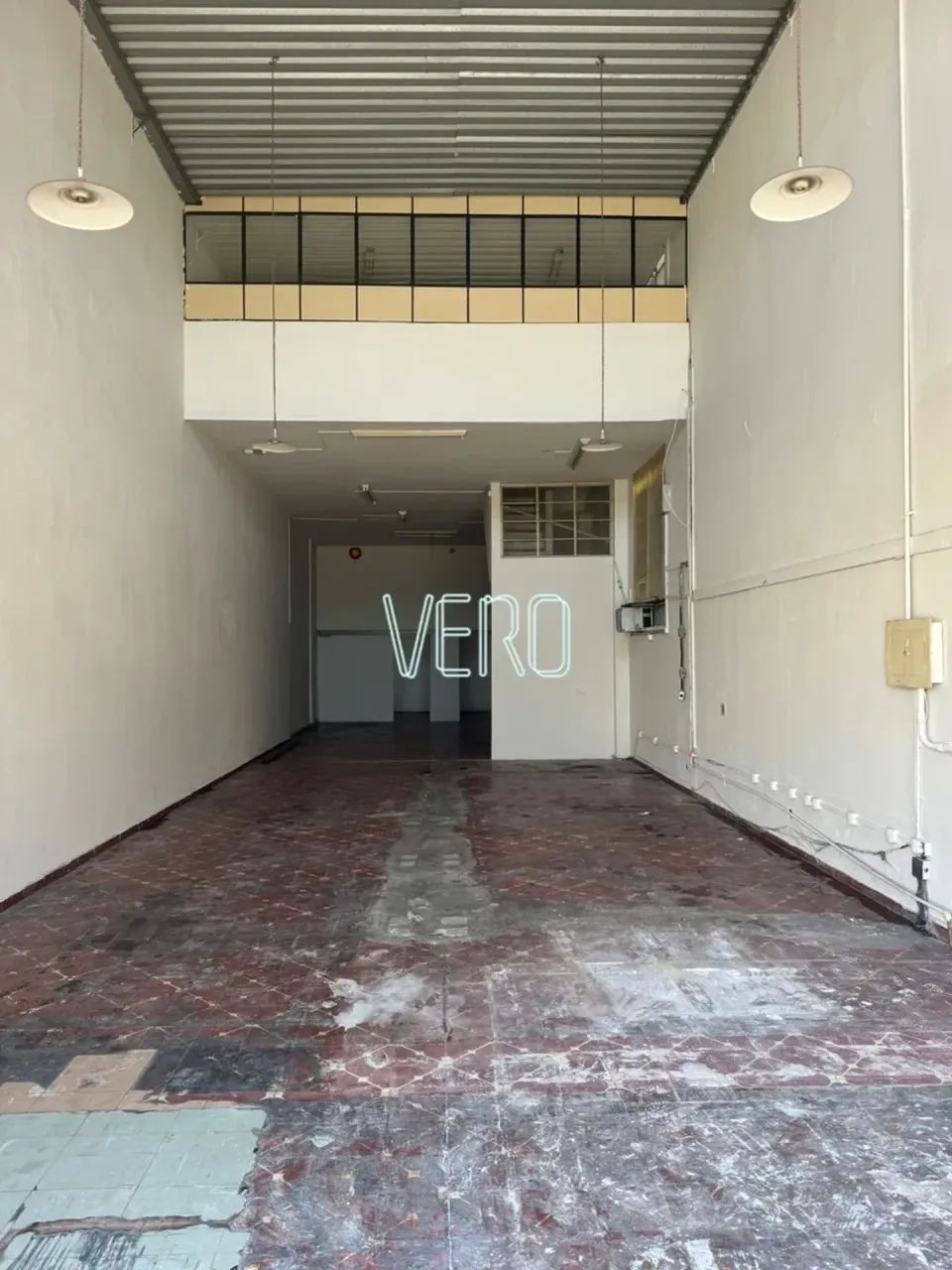 Imóvel para venda tem 230m²  em Carlos Prates - Belo Horizonte - MG