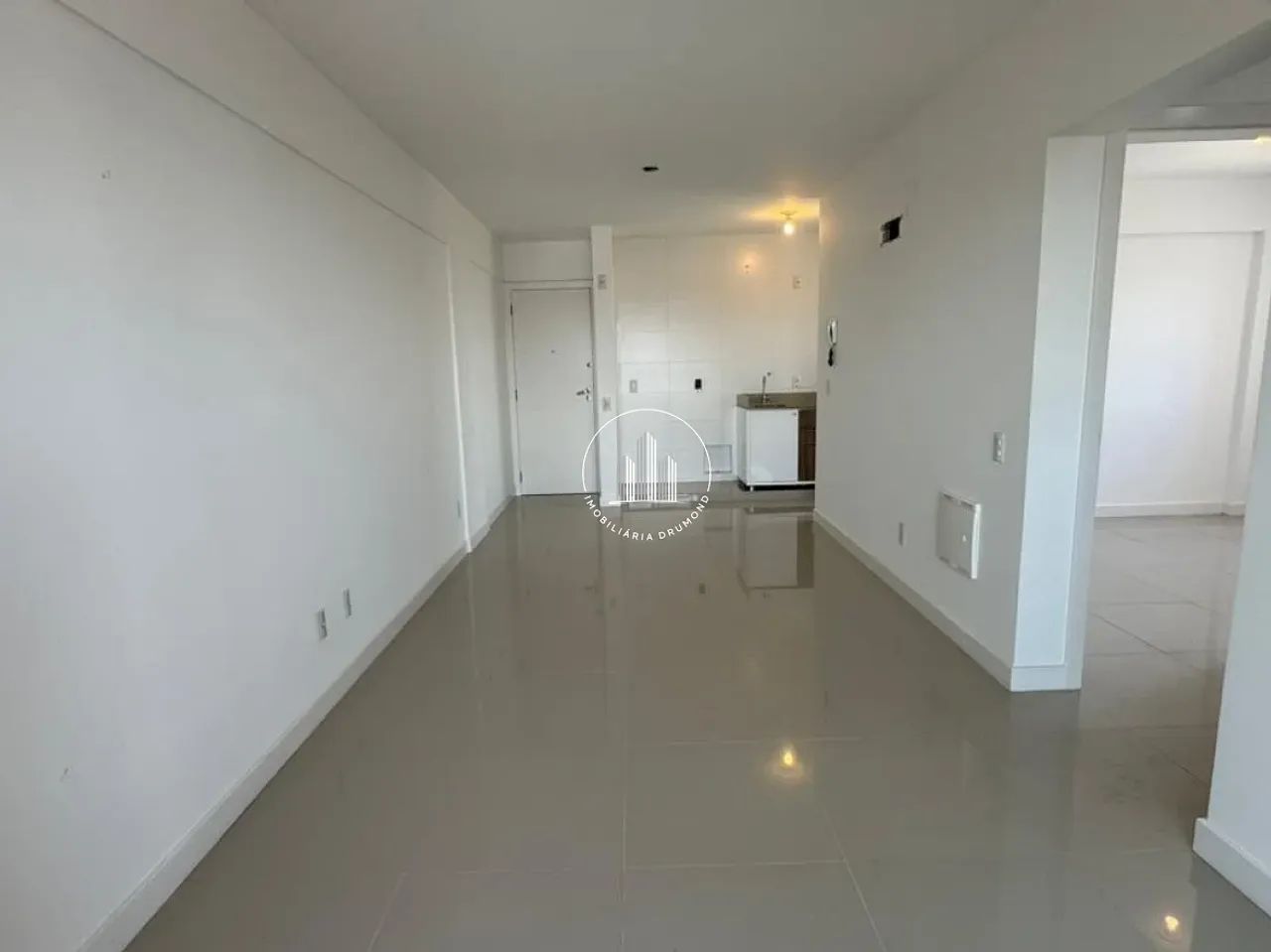 Apartamento 2 Quartos com 1 Suíte e 70m² - Estreito