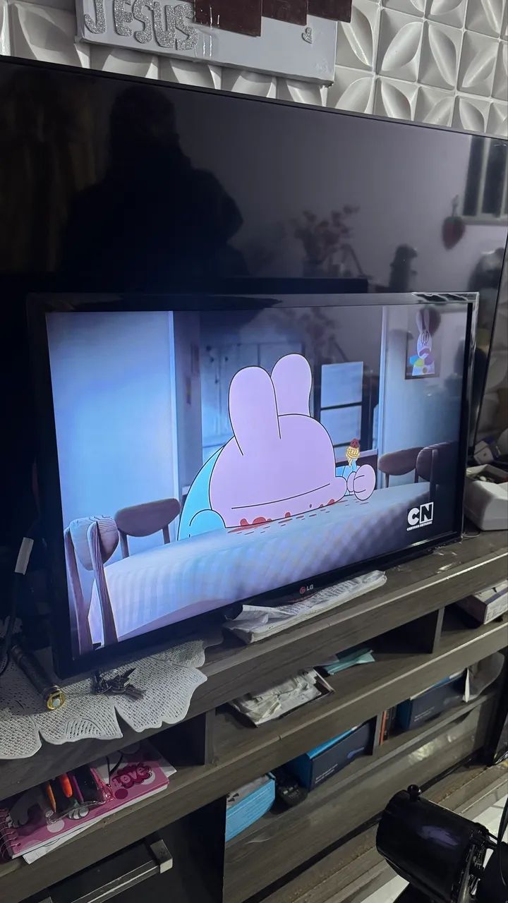 TV LG 32LN5400-SB em perfeito estado - Foto 5