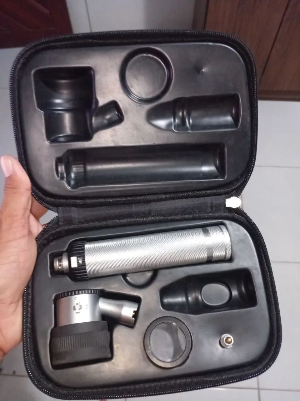 Dermatoscópio MD 2.5V Sigma 1000 com estojo Luxo e 2 Lentes - Foto 4