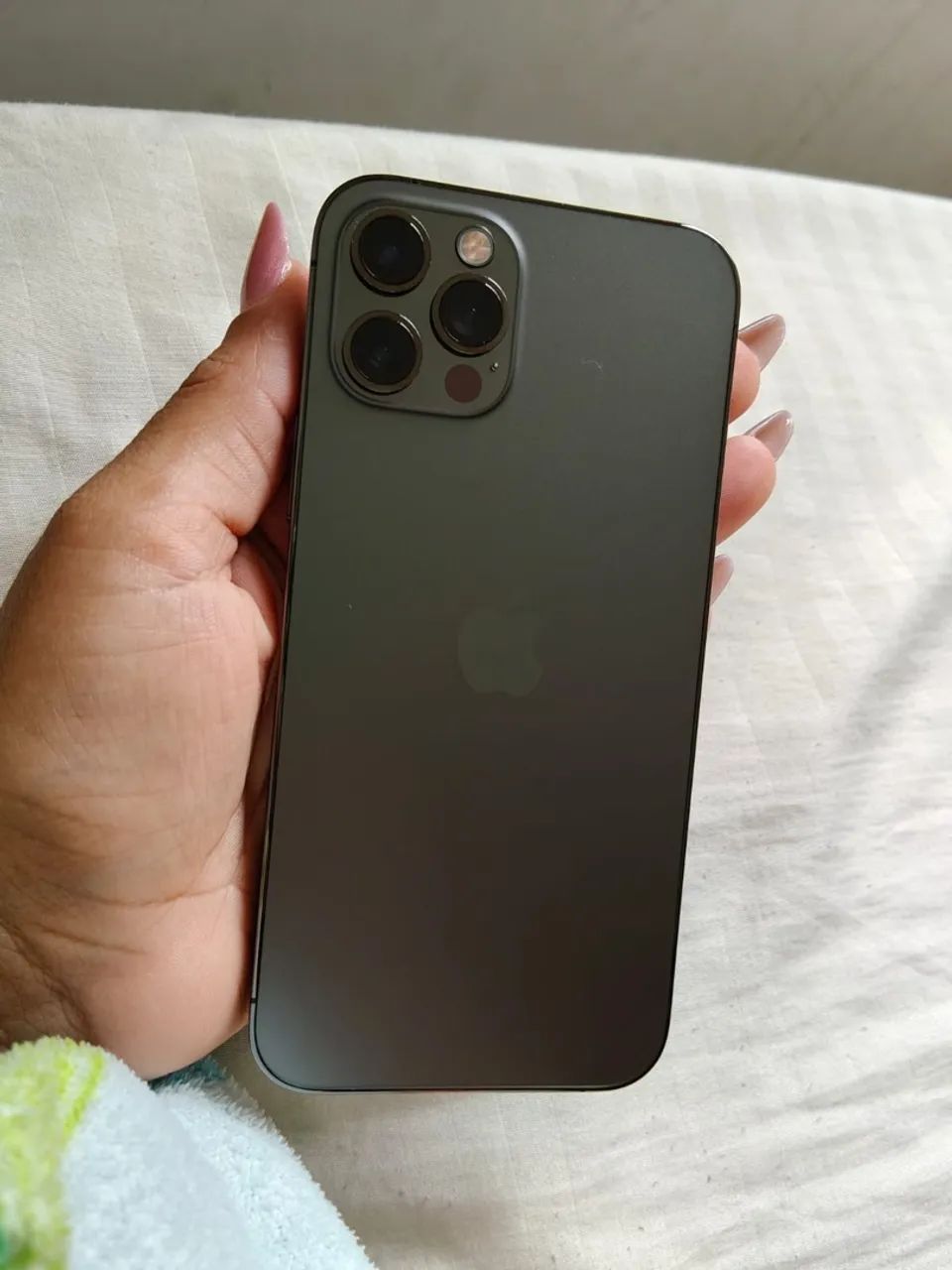 iPhone 12 pro - Foto 2