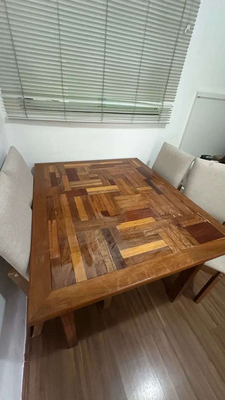Jogo de mesa de madeira maciça - Foto 2