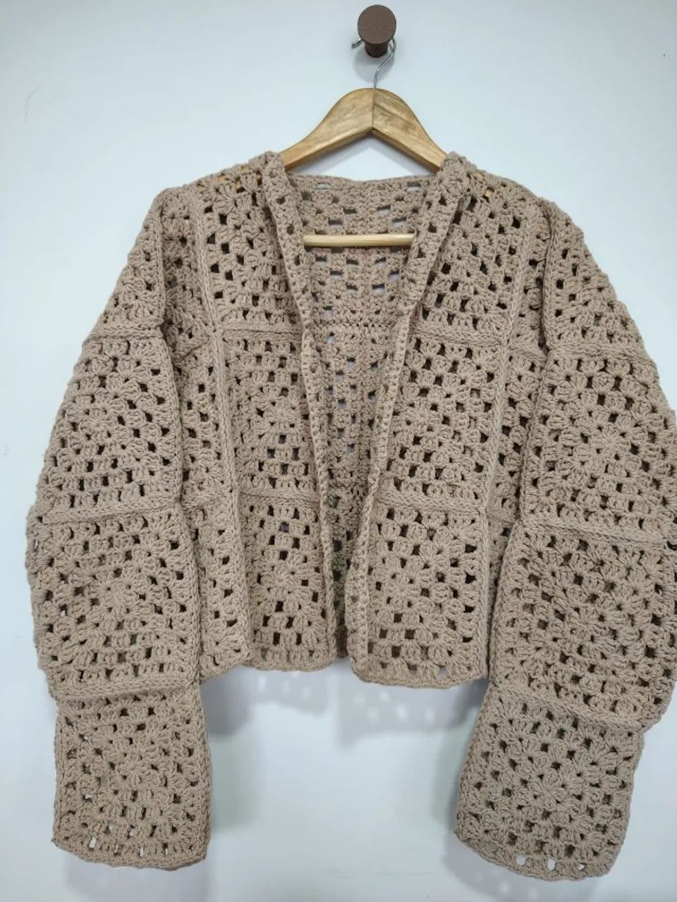 Casaco de crochê (kimono) cor Bege