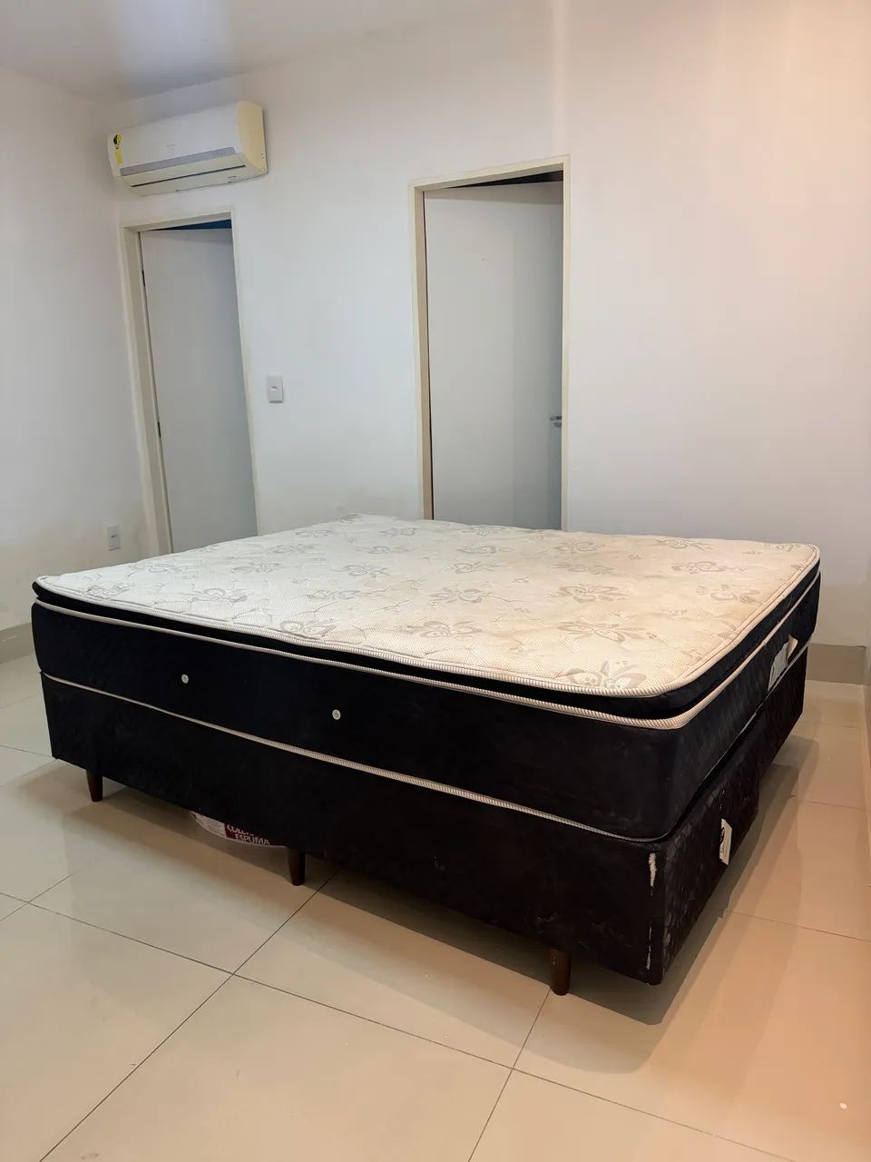 CAMA QUEEN CASAL COM MOLAS ENSACADAS  - Foto 5