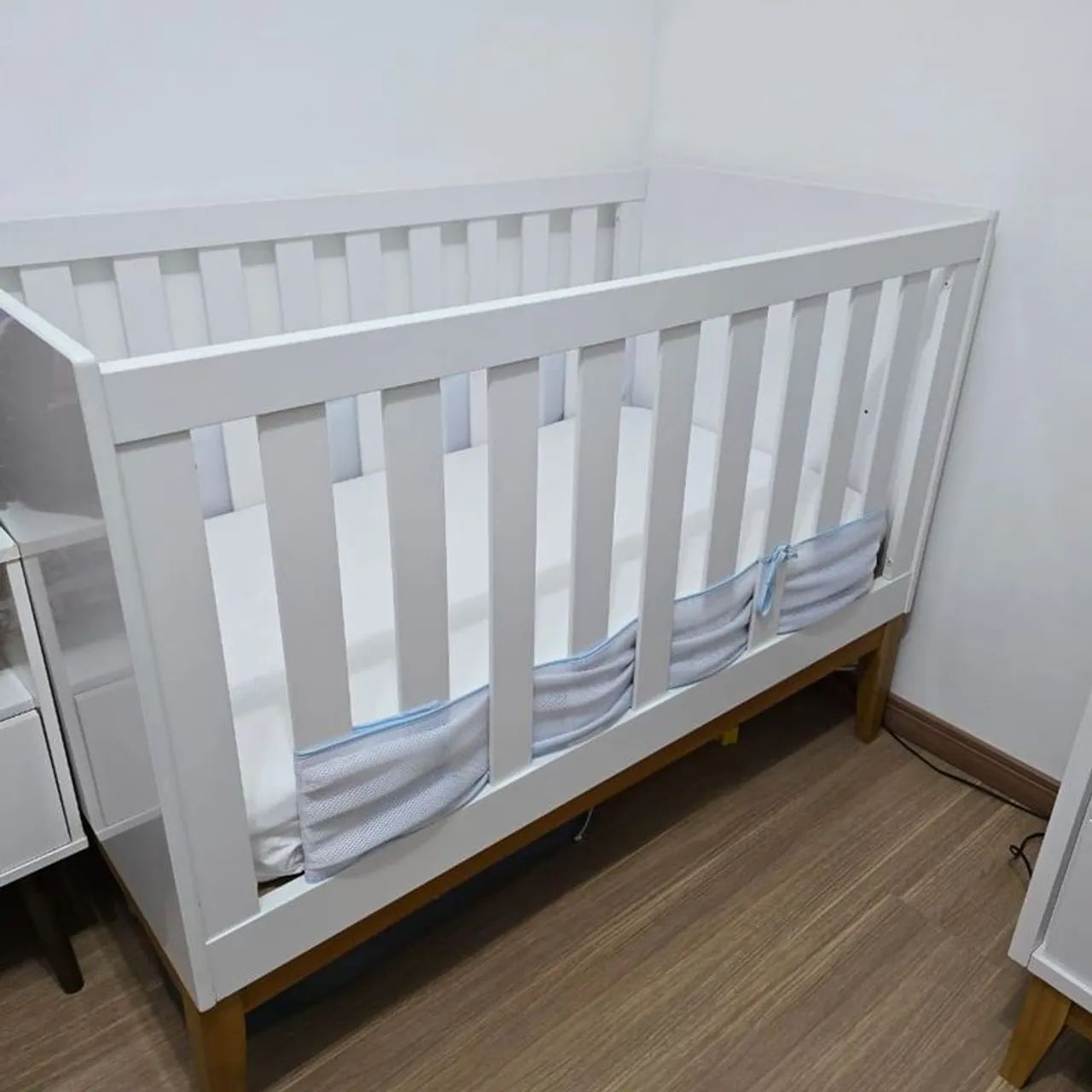 Berço que vira cama Noah - Marca Reller