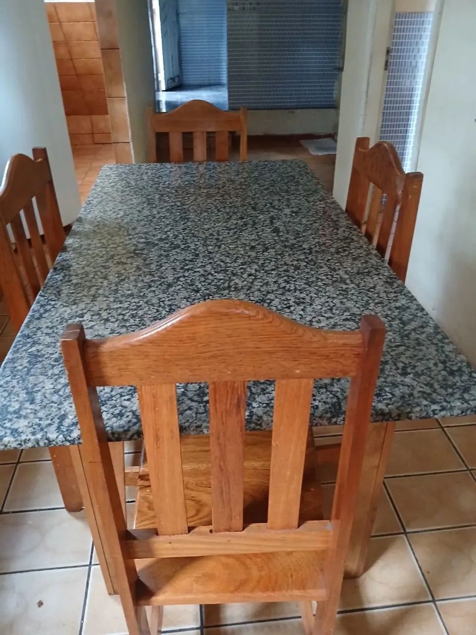 Vendo essa mesa c 4 cadeiras