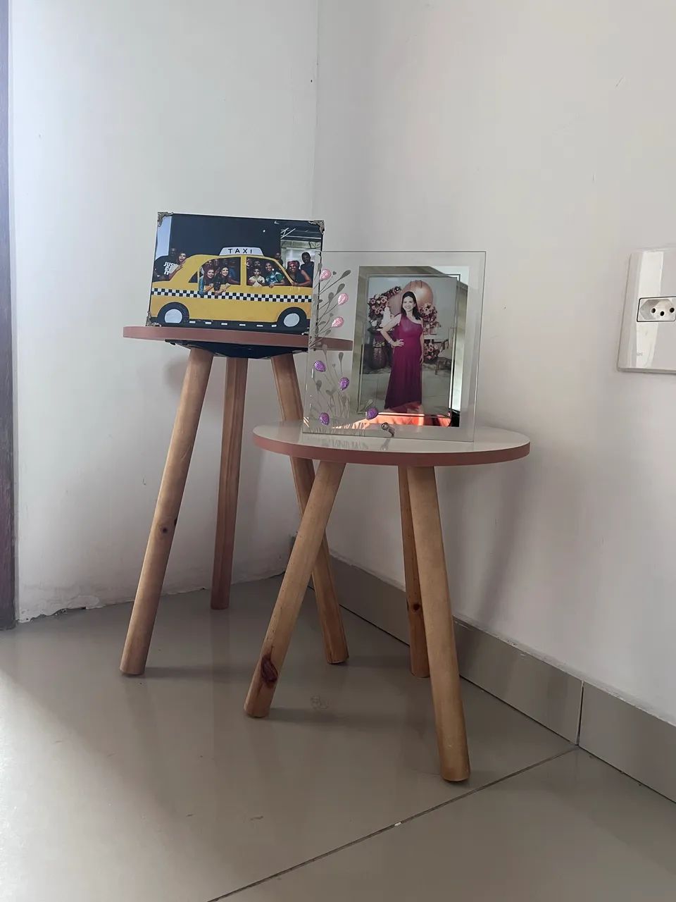 Mesa de canto para sala - Foto 2