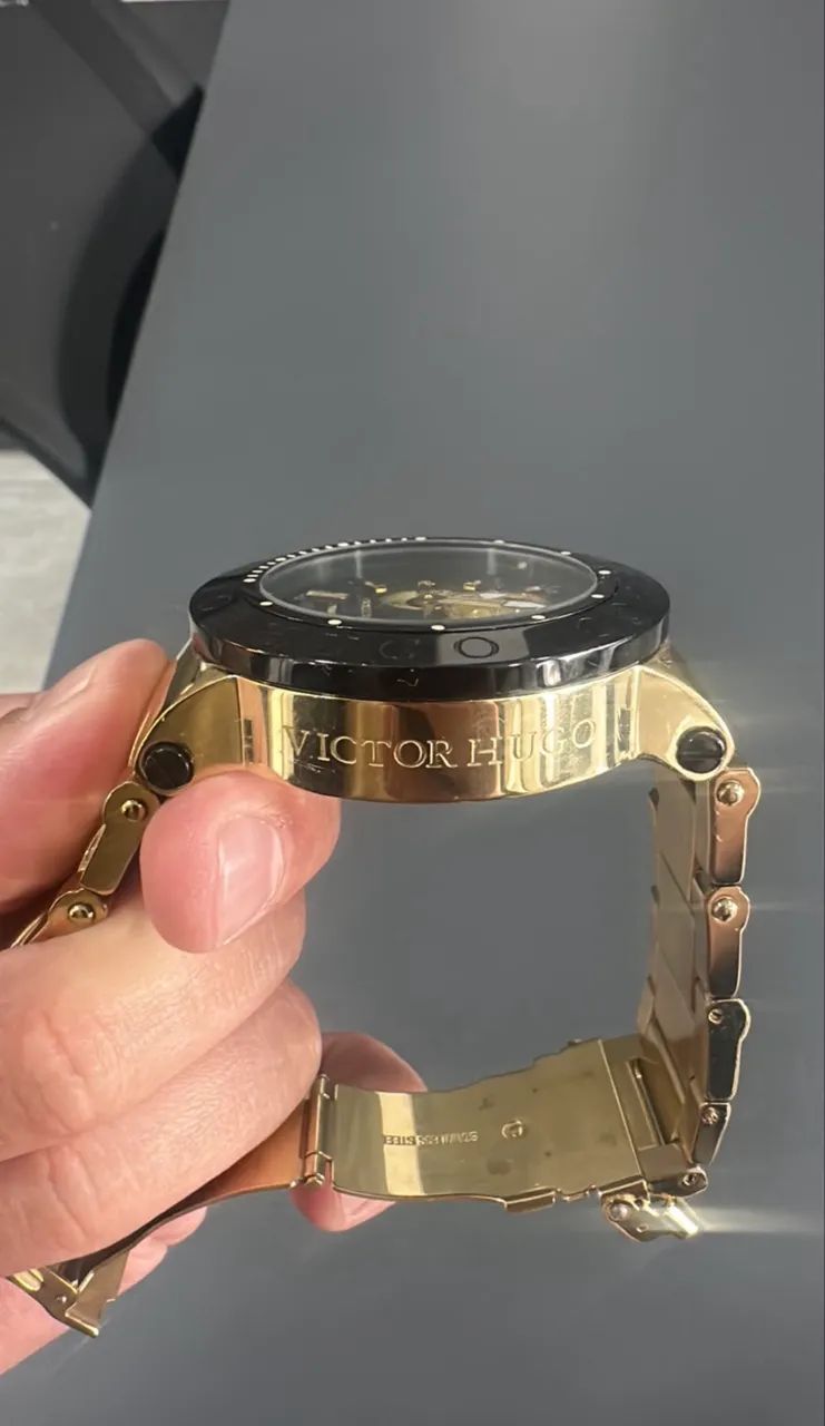 Relógio Victor Hugo Masculino Dourado  - Foto 3