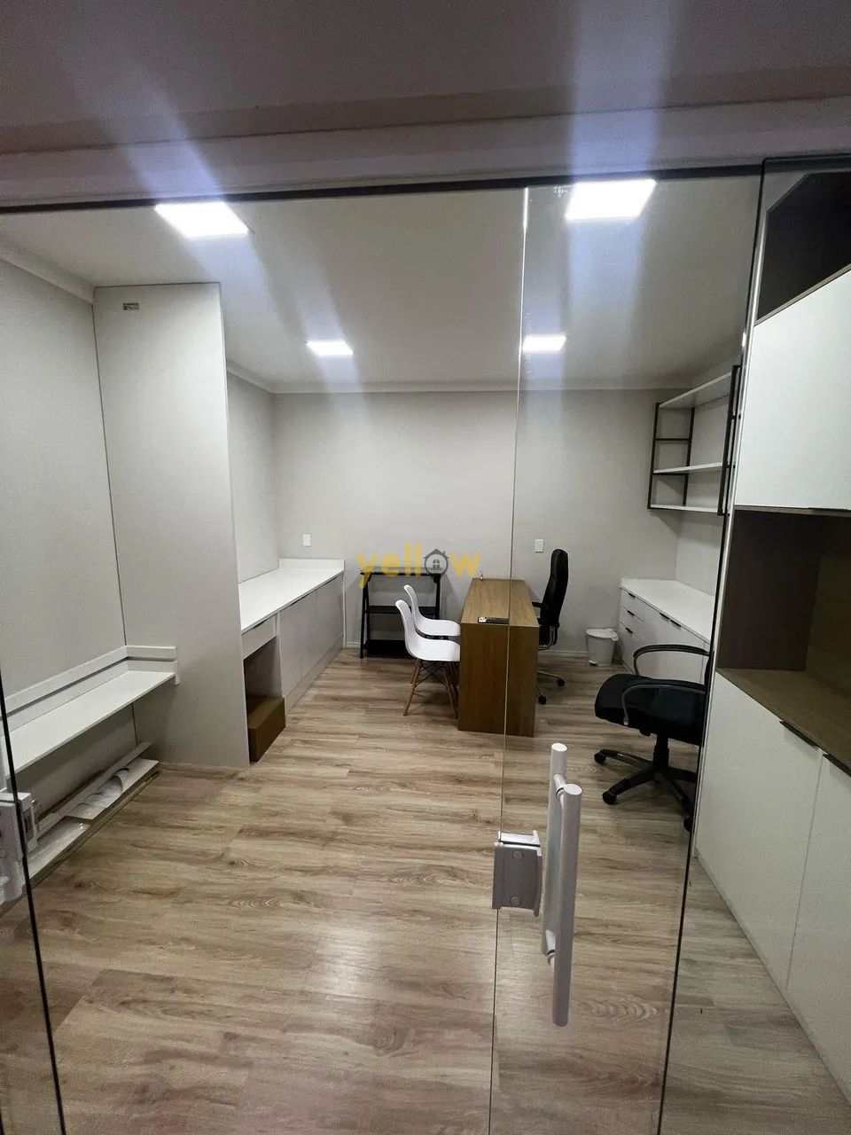 Locação de Sala em Caputera - Arujá: 60m² e 2 Banheiros - Foto 2