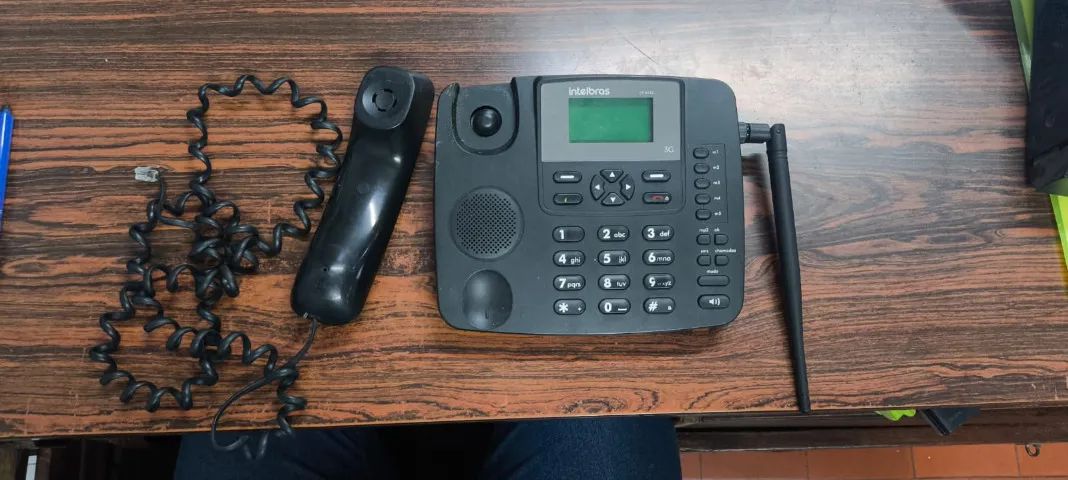 Telefone (Usa chip 3G)