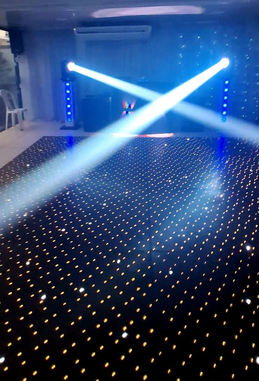 DJ com Pista de led e iluminação moving  - Foto 4