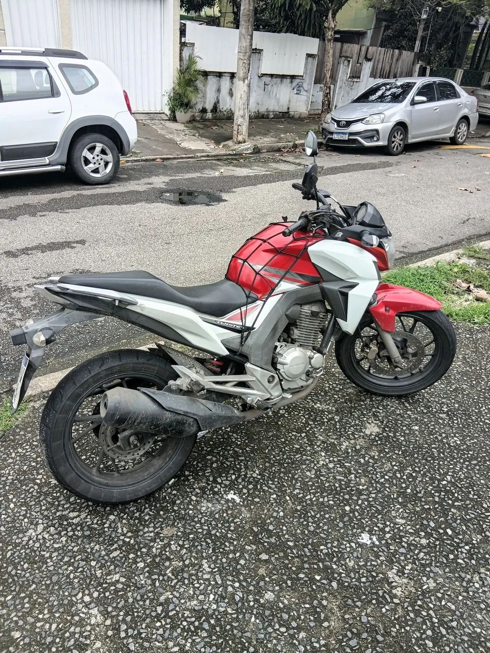 Cb twister 250