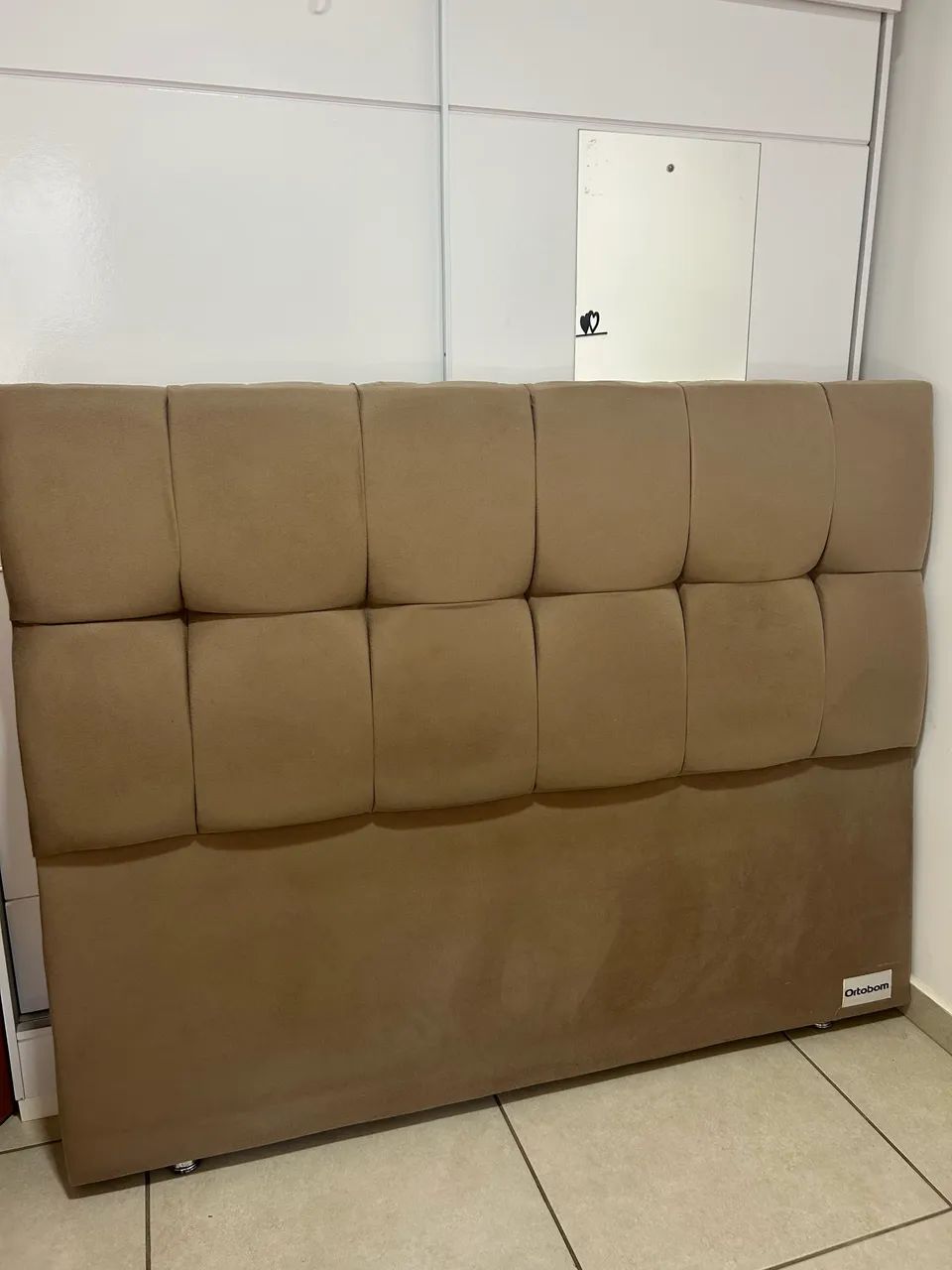 Cabeceira Ortobom Queen 160 cm Estofada Bege - Excelente Estado - Foto 3