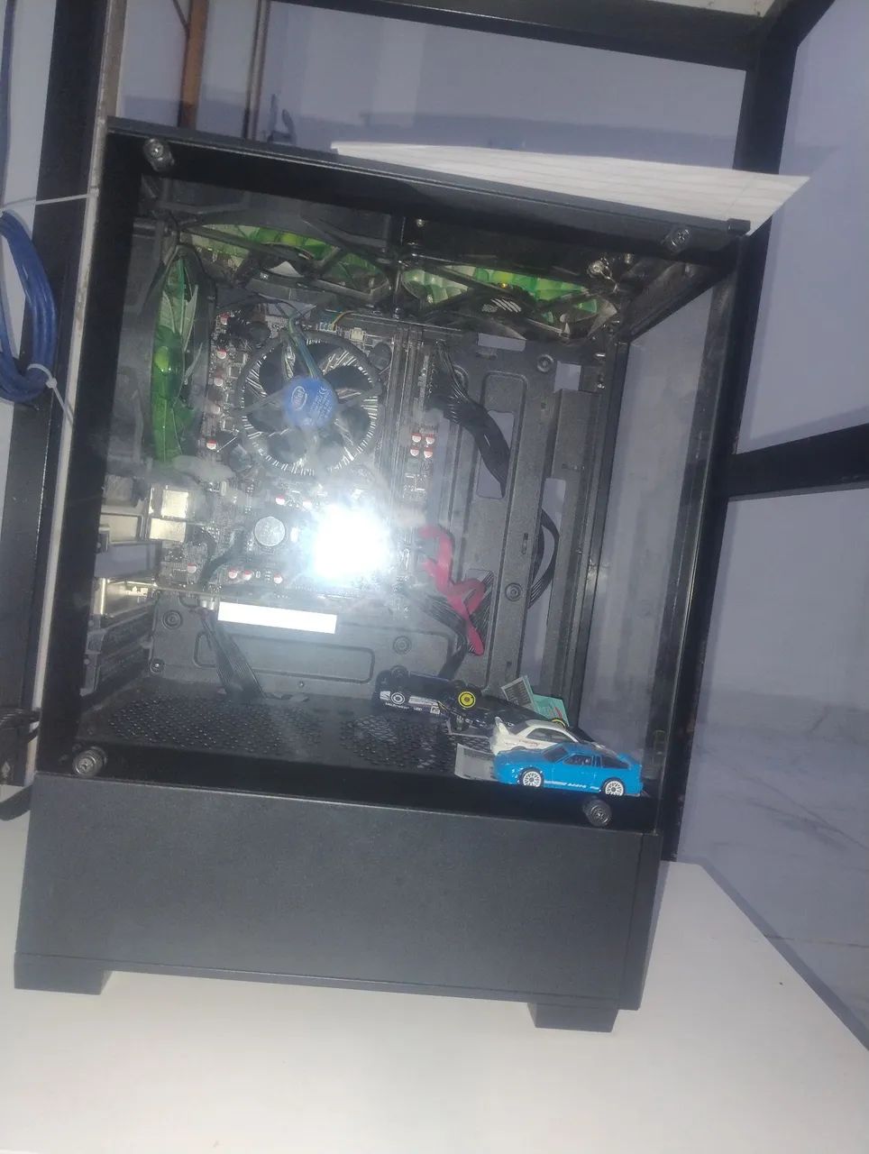 Pc básico para jogos leves e trabalho jogo tipo Roblox e valorant