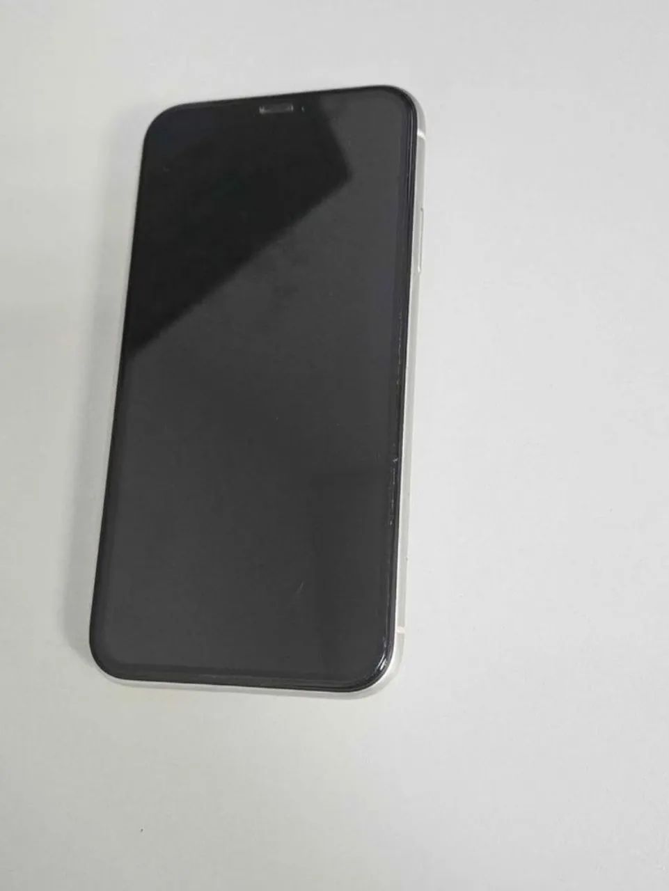 iPhone 11 (128GB Branco)<br><br>Bateria 73% - Foto 2