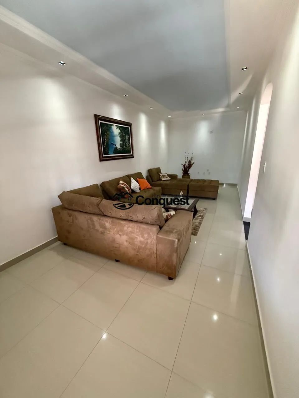 CASA IMPONENTE À VENDA | 4 QUARTOS | 2 SUÍTES | 8 VAGAS | VILA UNIVERSAL  BETIM !! - Foto 3