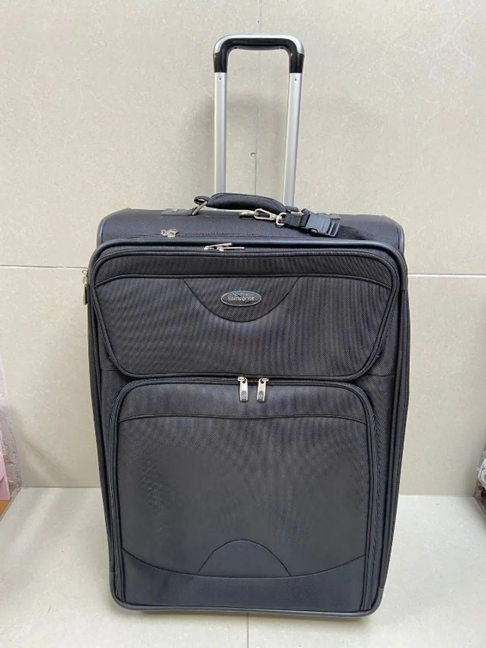 Mala de viagem 34kg de rodinhas DV00110