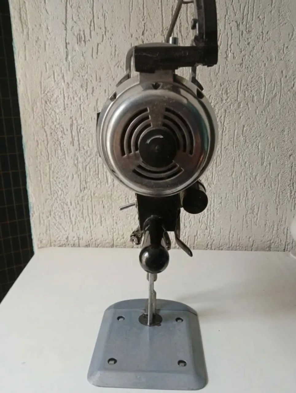 Máquina de Cortar Tecido Vertical Kamel (Model CZD-3) - Foto 3