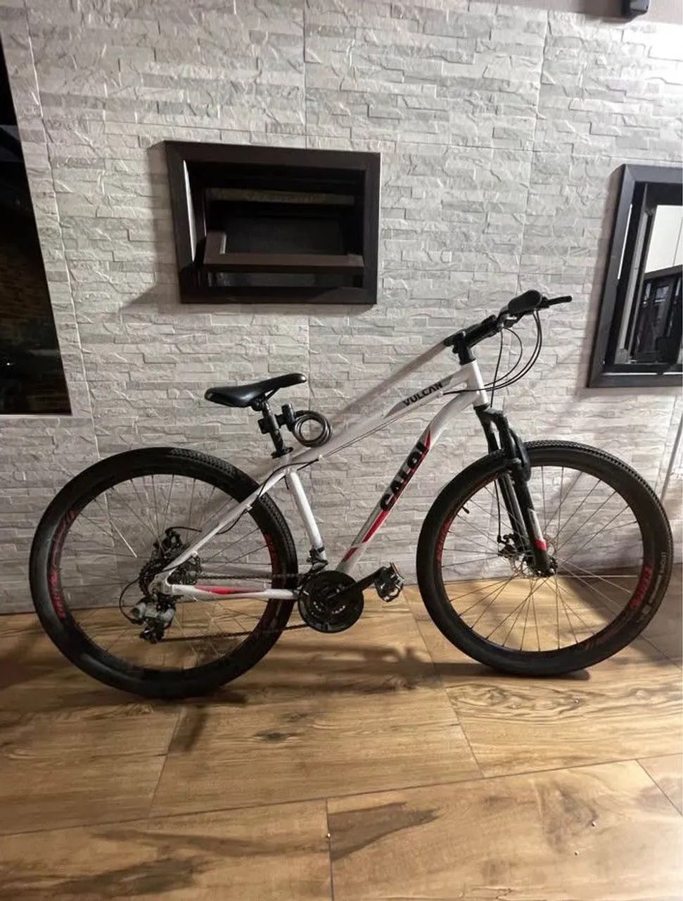Bicicleta GTSM1 VLUCAN ARO 29