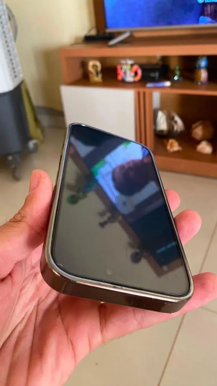 IPHONE 16 PRO  - Foto 4