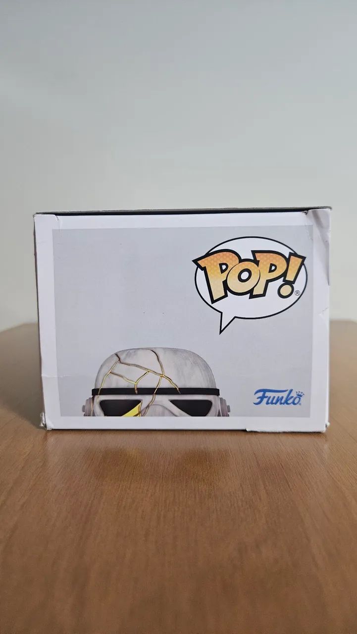Funko Pop Star Wars - Thrawn's Night Trooper #685  - Foto 5