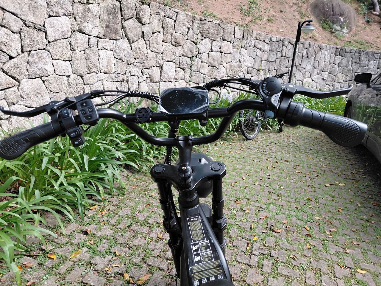 Bicicleta elétrica v9 g60 15 dias de uso nova - Foto 2