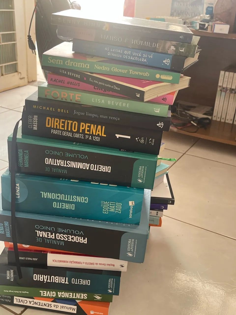Livros diversos  - Foto 2
