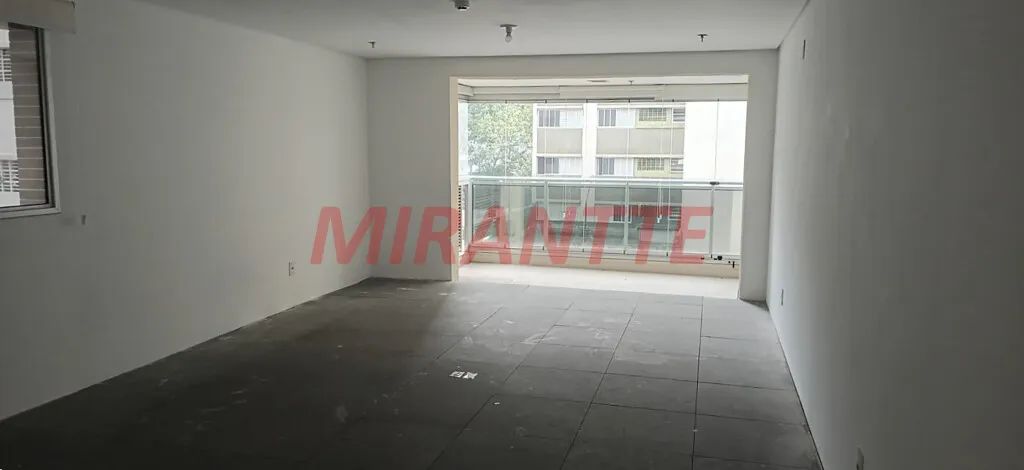 Conjunto comercial de 46m² em Santana