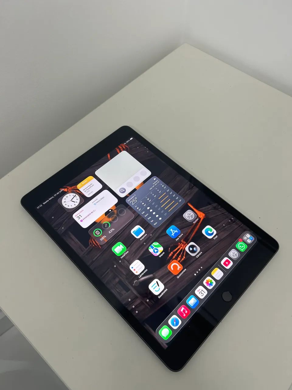iPad 9 + Apple Pencil 