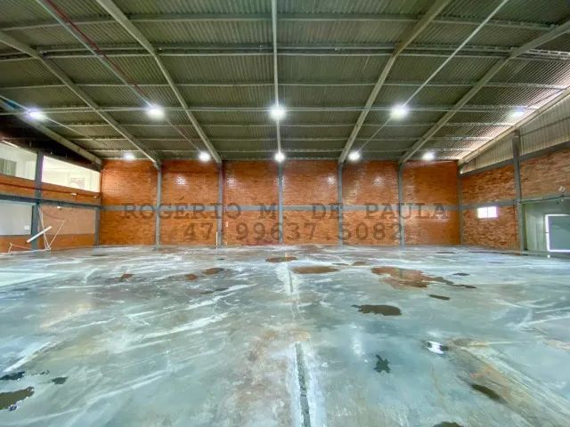 Galpão Logístico 800m² em Camboriú - Frente BR-101 | Com Doca e Escritório - Foto 3