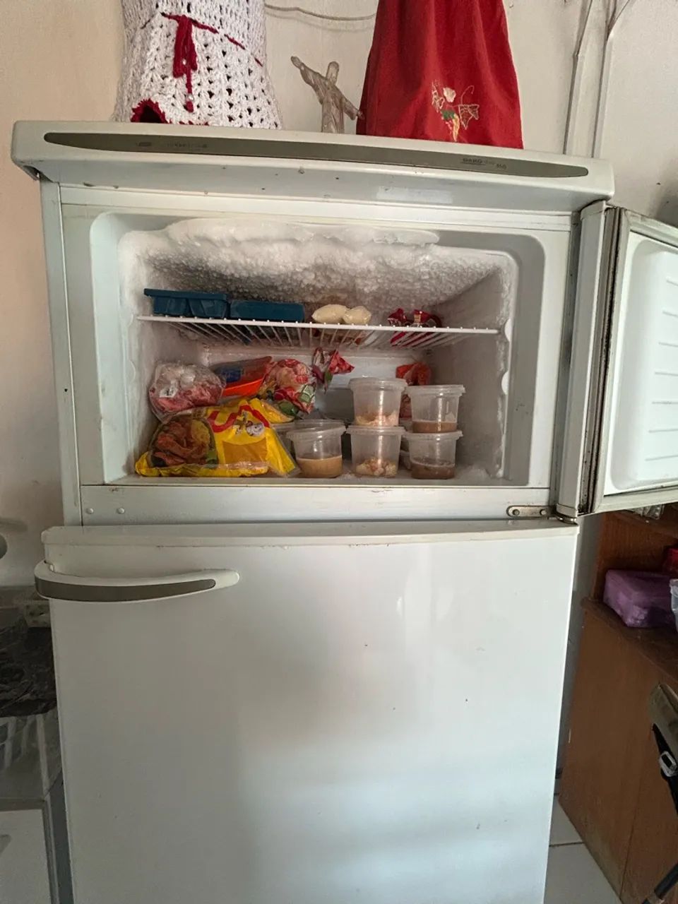 VENDE-SE GELADEIRA DAKO DUPLEX  - Foto 2