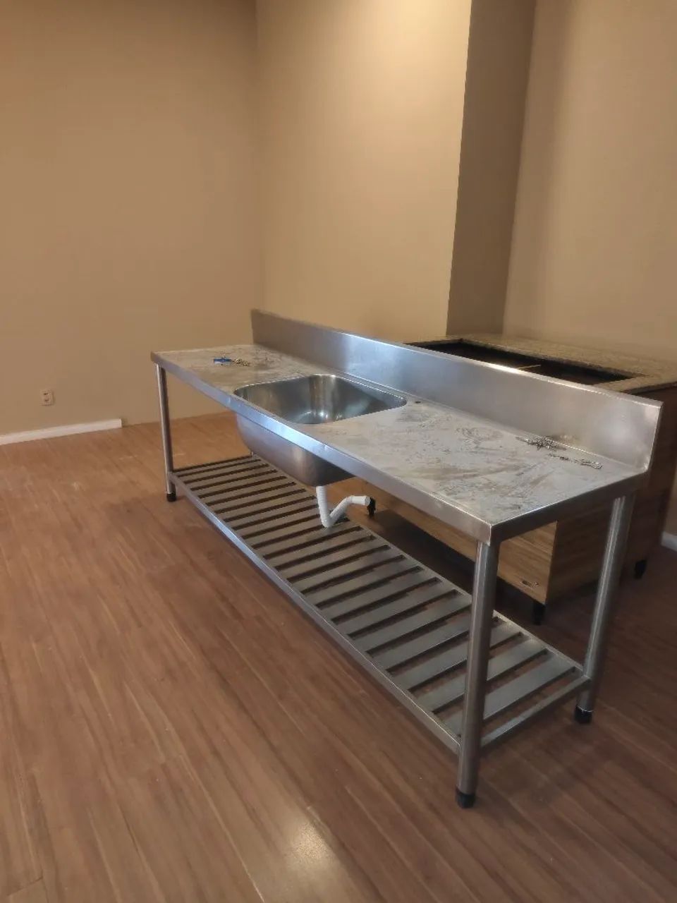 Pia industrial inox 2,30m - Foto 3