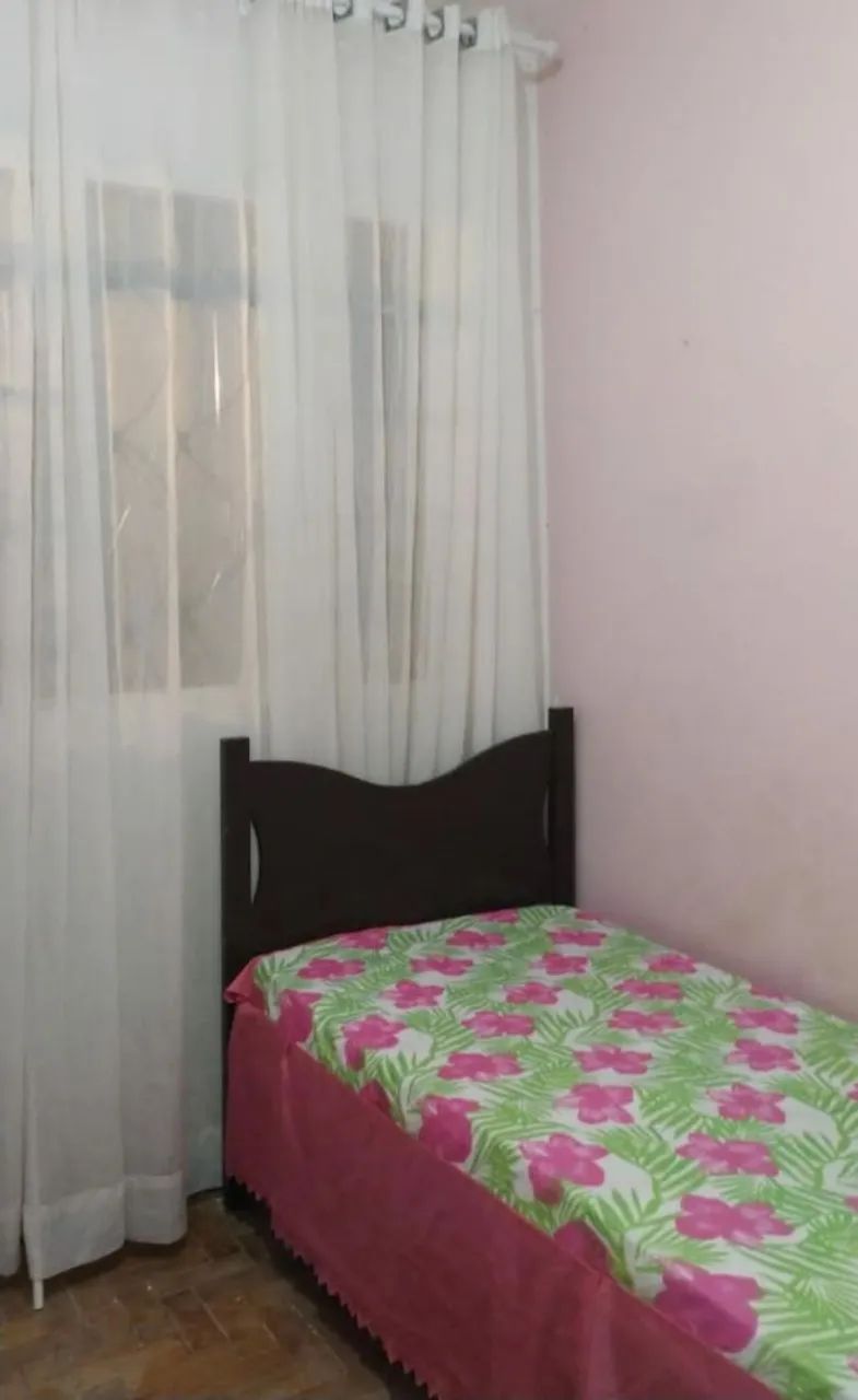ALUGO QUARTO PARA MOÇAS * - Foto 2
