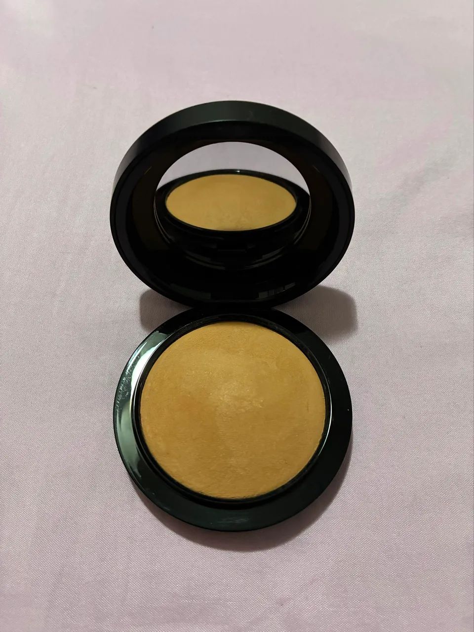 Pó compacto M·A·C Mineralize Skinfinish Natural na cor Medium tan - Foto 2