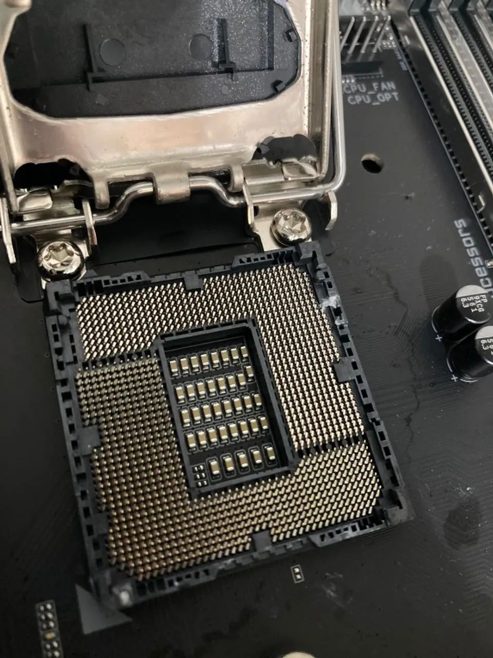 Placa Mãe Gigabyte Z390 AORUS PRO WIFI - Foto 3