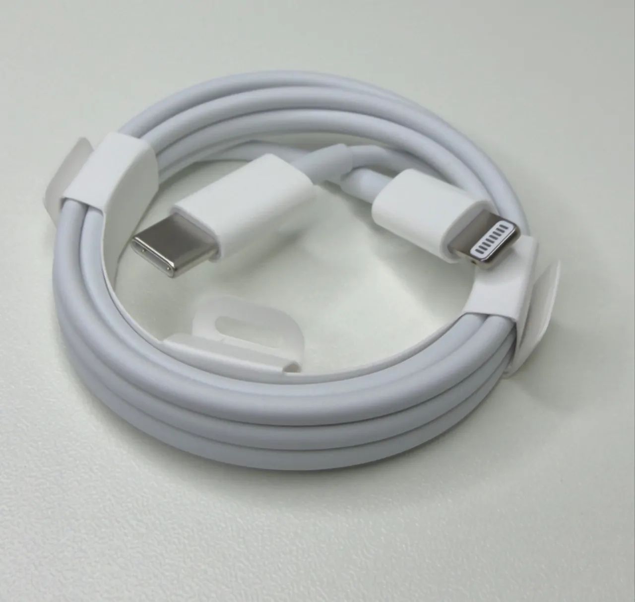 Cabo USB-C p/ Lightning (1 m) Original Apple