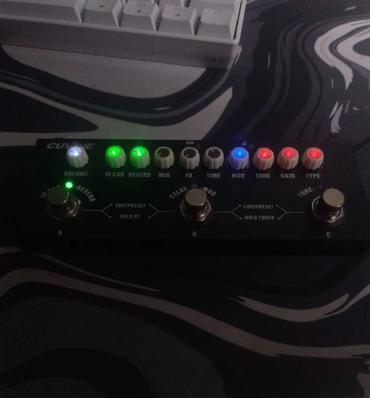cuvave cube babe semi nova para inovar seu timbre 
