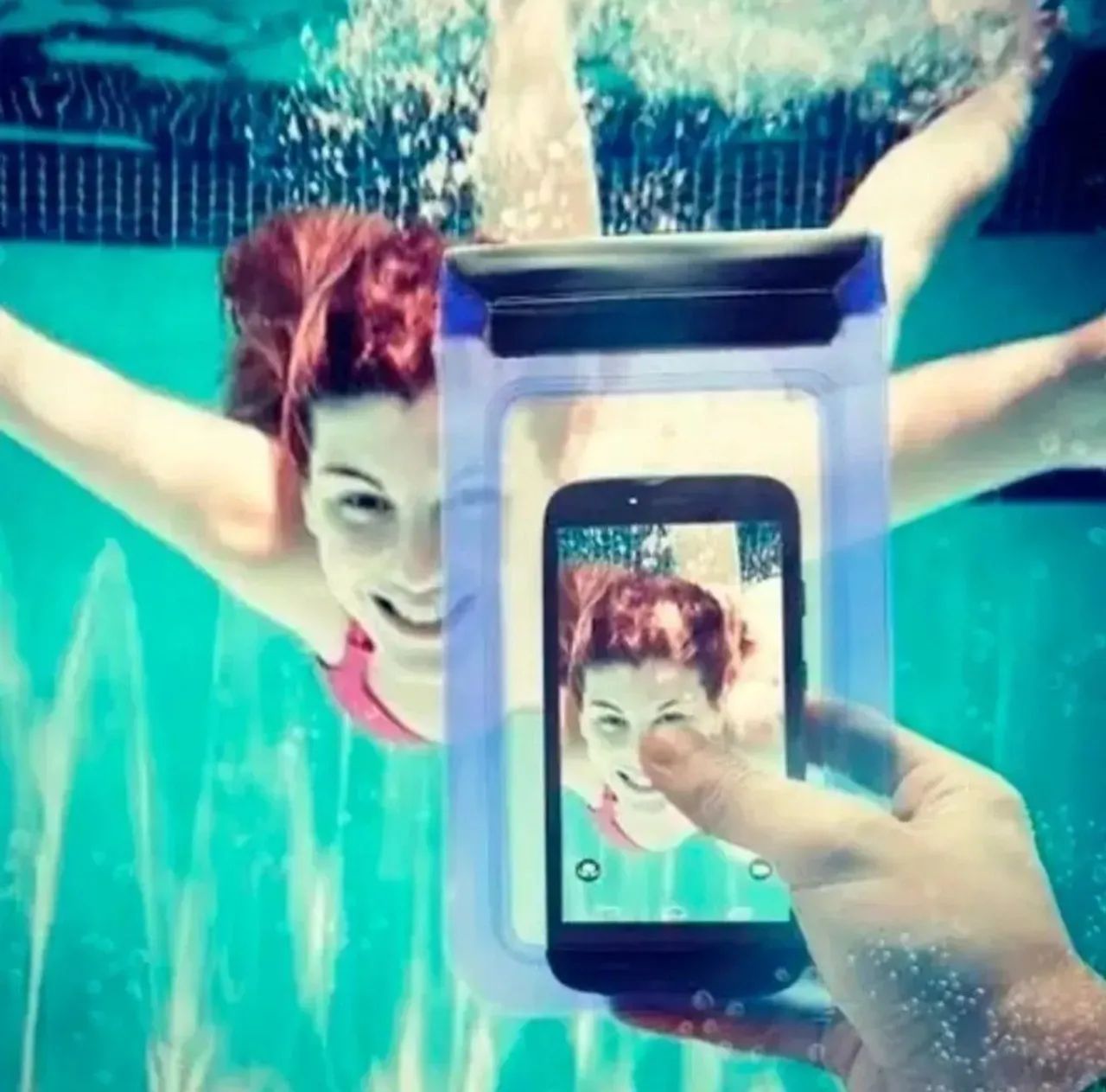 Capa impermeável para celular  - Foto 2