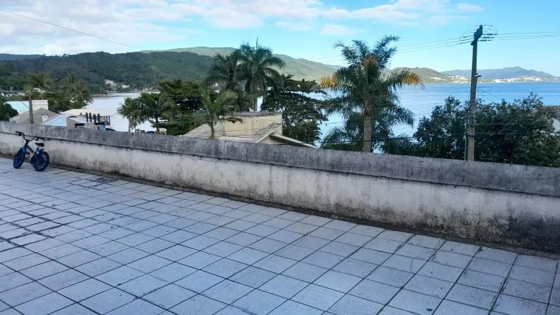 CASA RESIDENCIAL / COMERCIAL em Florianópolis - Santa Catarina, Sambaqui - Foto 3