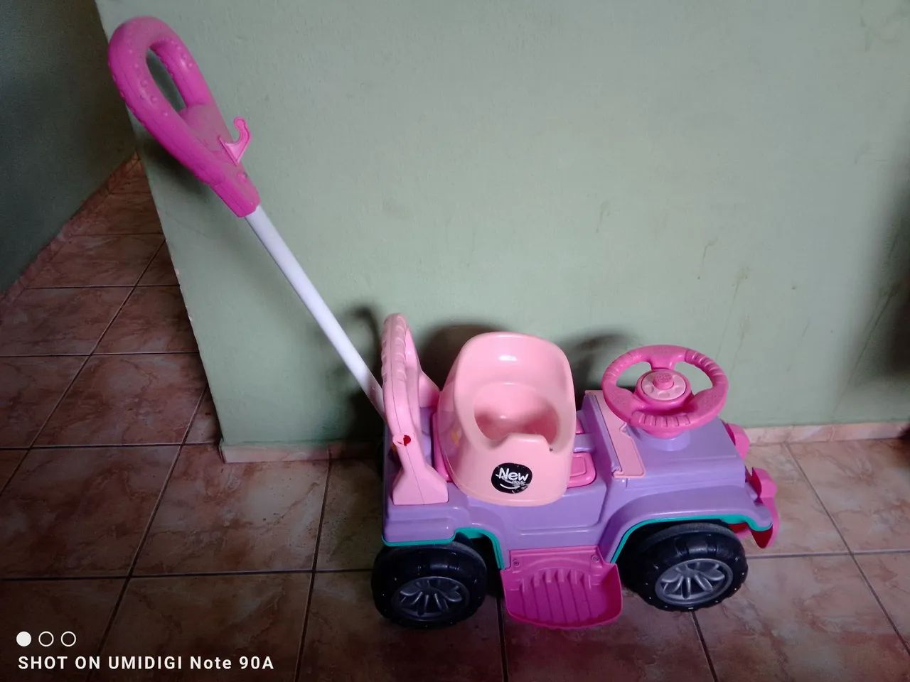 Carrinho de Criança/ Pinico Feminino  - Foto 4