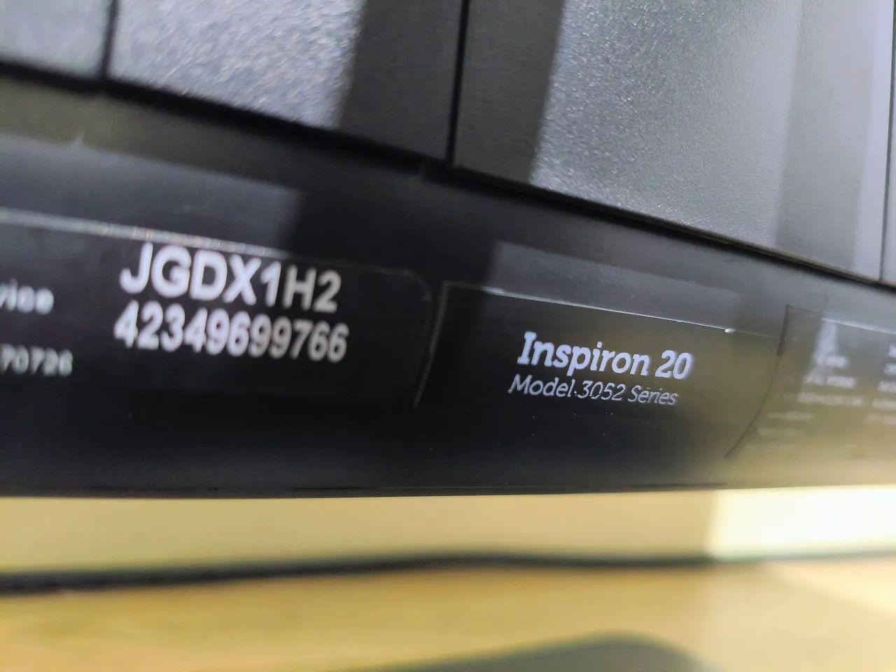 Dell Inspirion 20 Mod.3052 - Foto 3