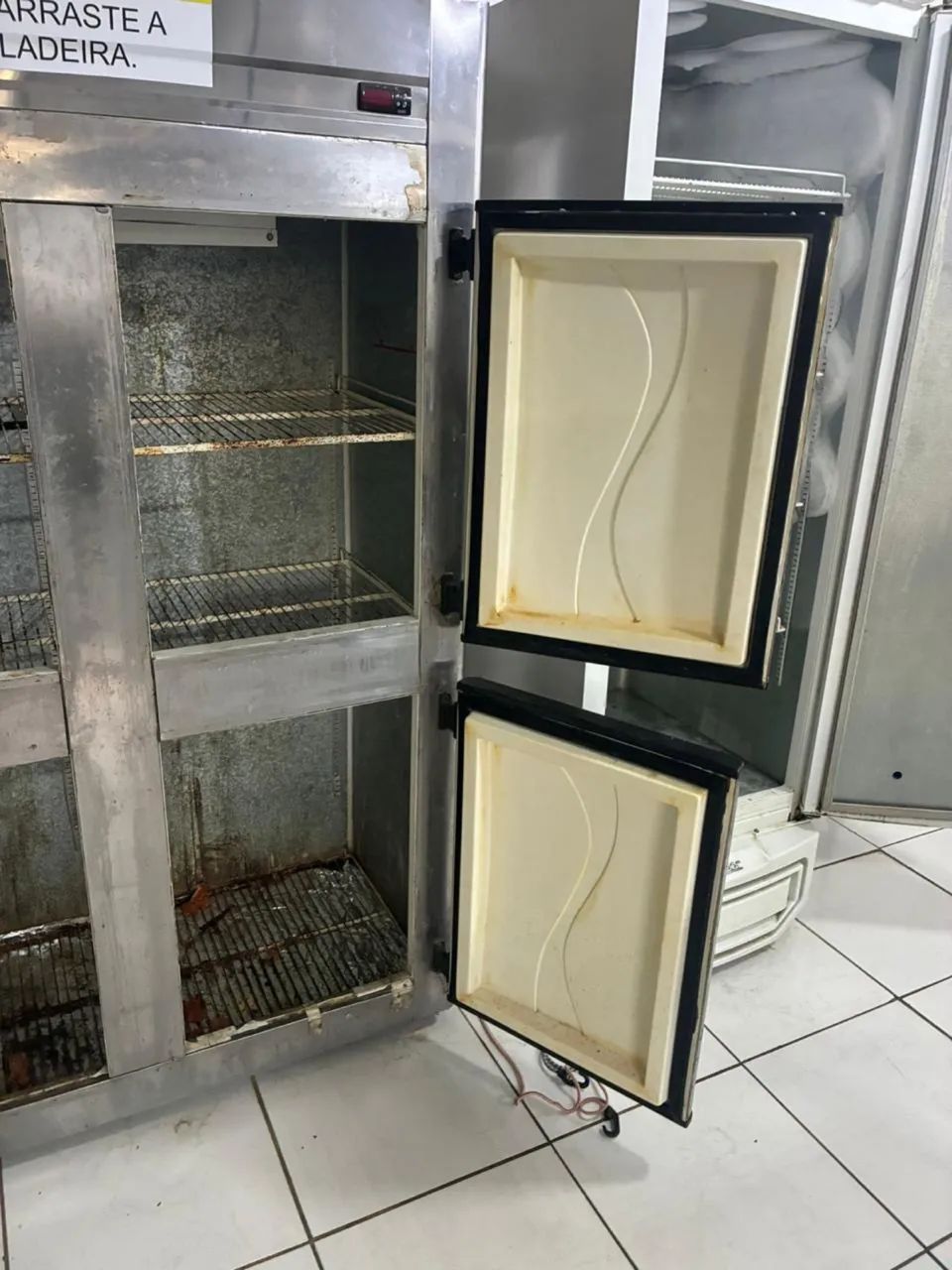 Refrigerador comercial