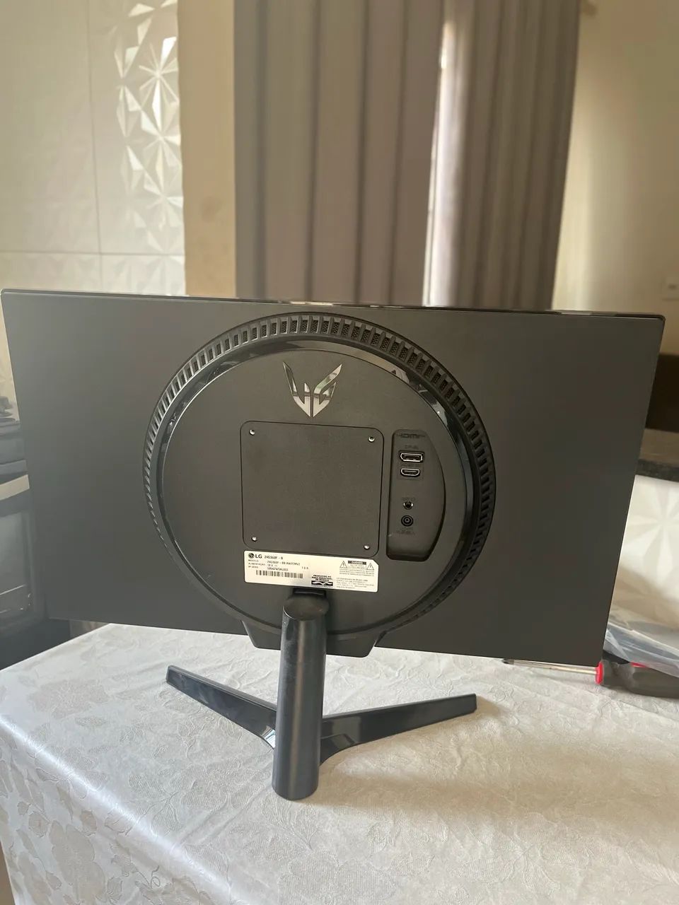 Monitor Gamer LG UltraGear 24? 180Hz - Foto 3
