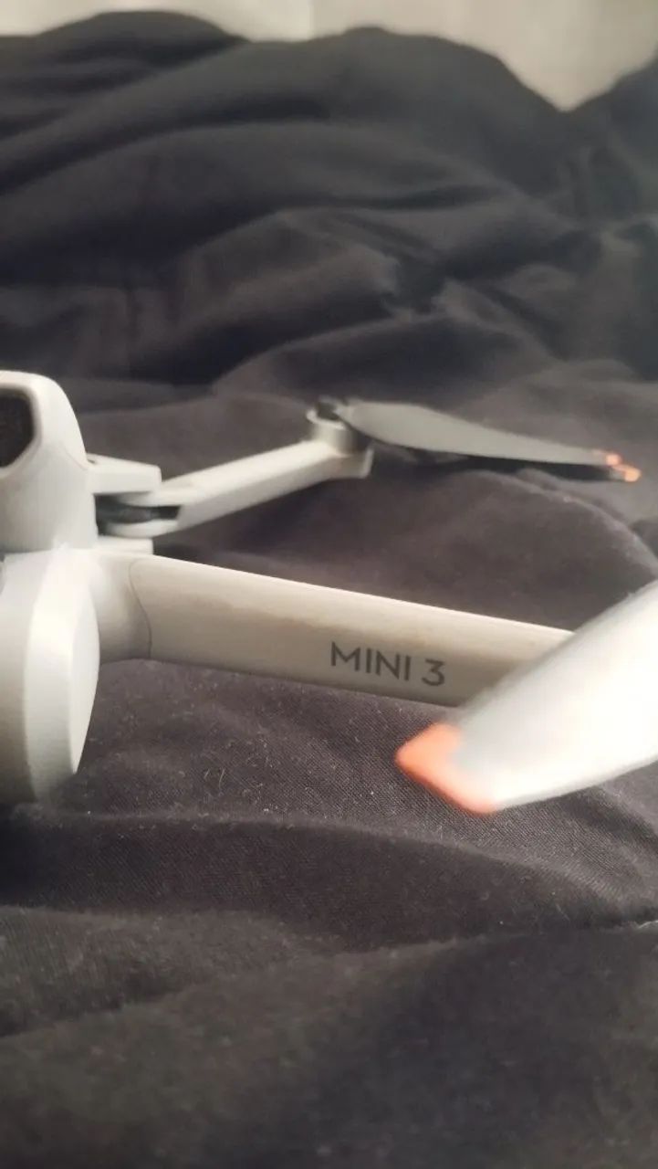 Drone DJI Mini 3 (KIT FLYMORE) - Foto 3